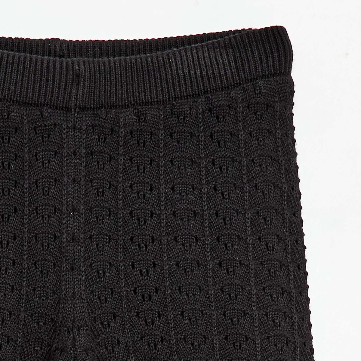 Pantalón de croché corte flare / acampanado NEGRO
