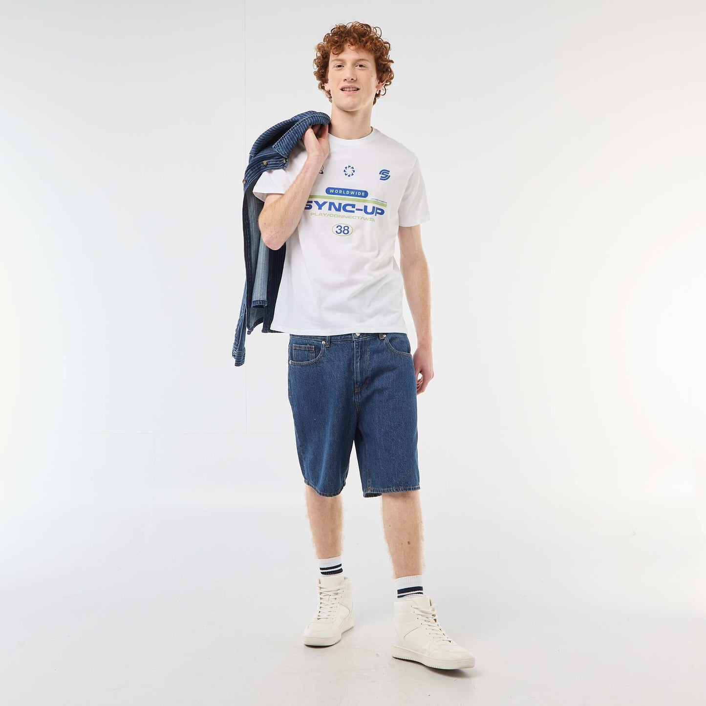 Camiseta estampada con diseño posicionado en algodón liso BLANCO