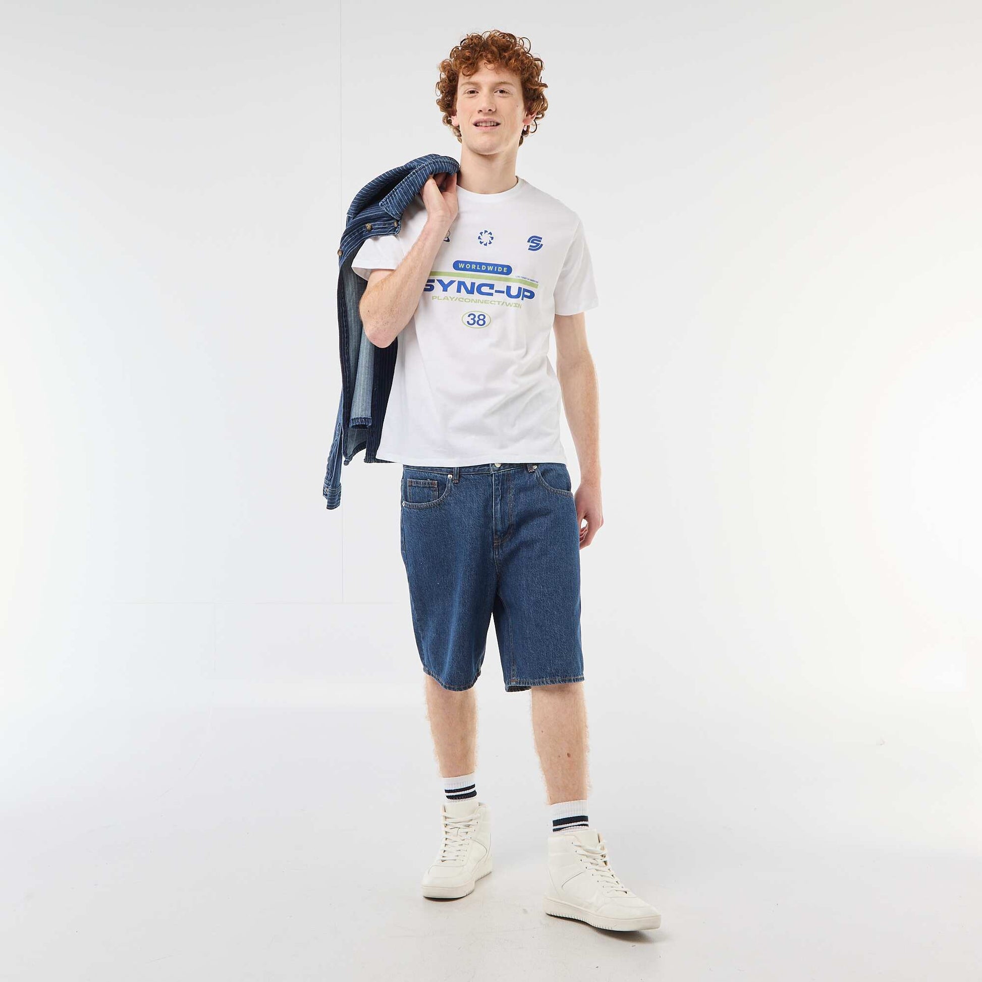 Camiseta estampada con diseño posicionado en algodón liso BLANCO