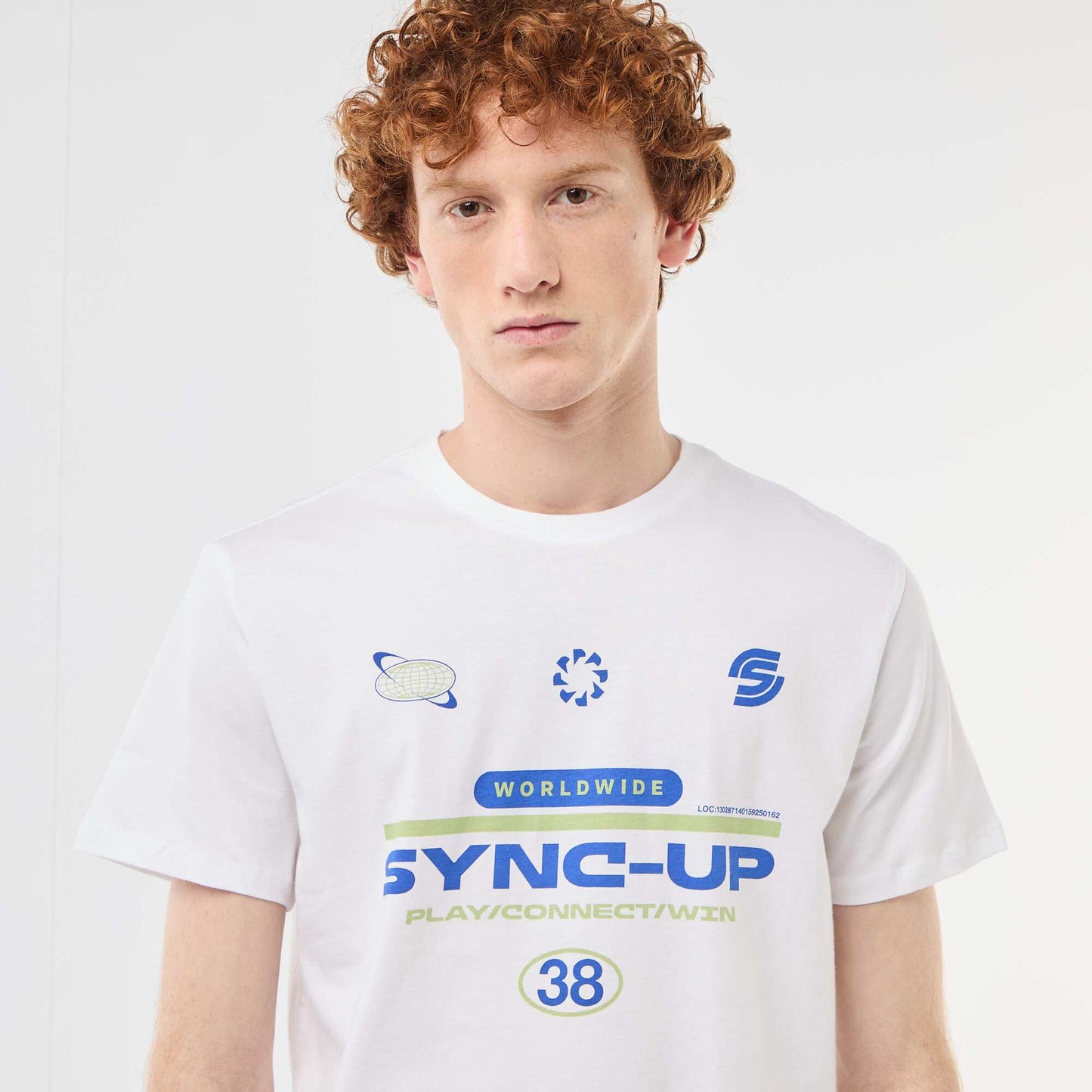 Camiseta estampada con diseño posicionado en algodón liso BLANCO