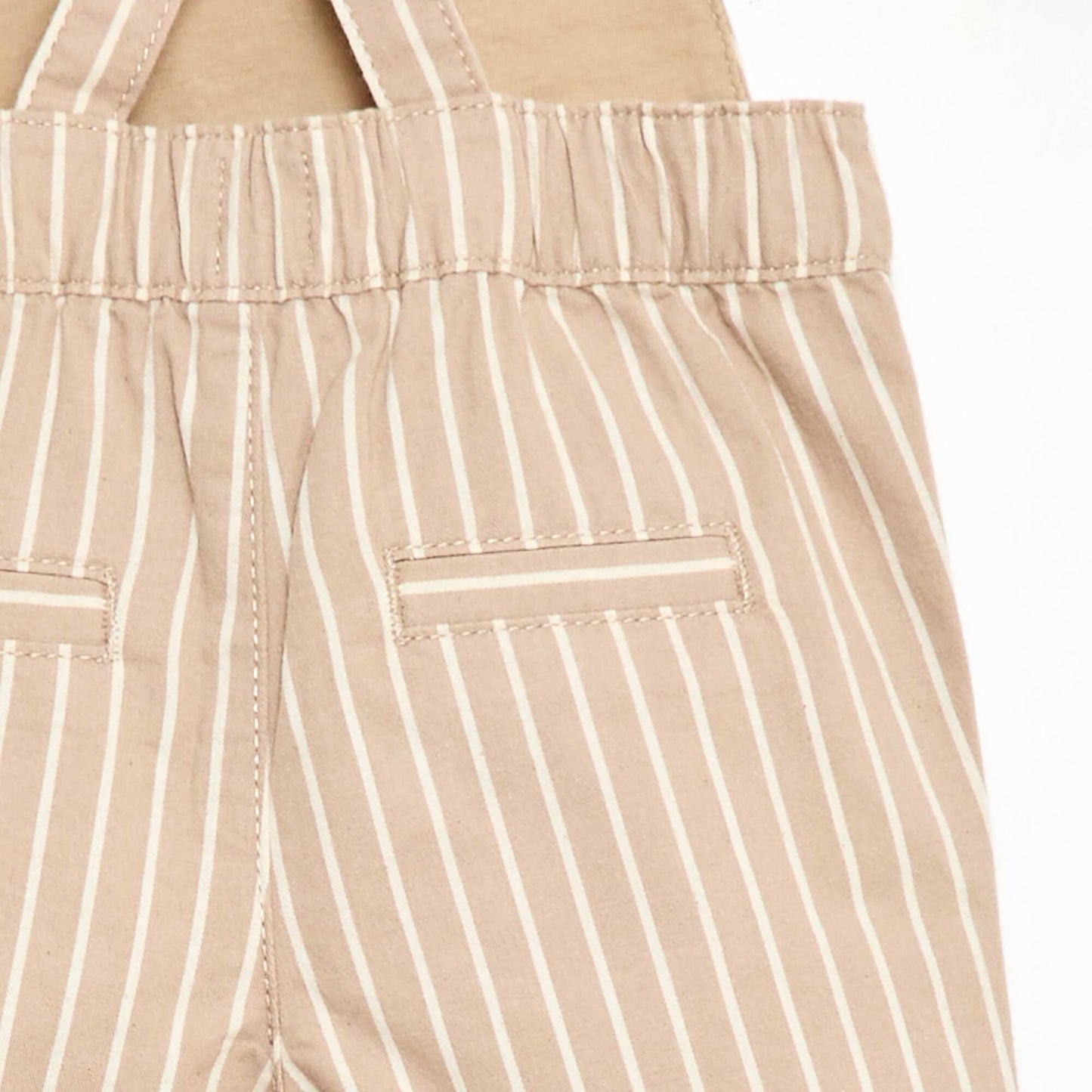 Enteritos ligeros con tirantes ajustables BEIGE