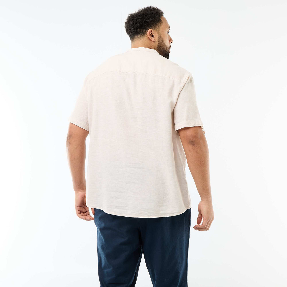 Camisa de lino mezclado de manga corta BEIGE