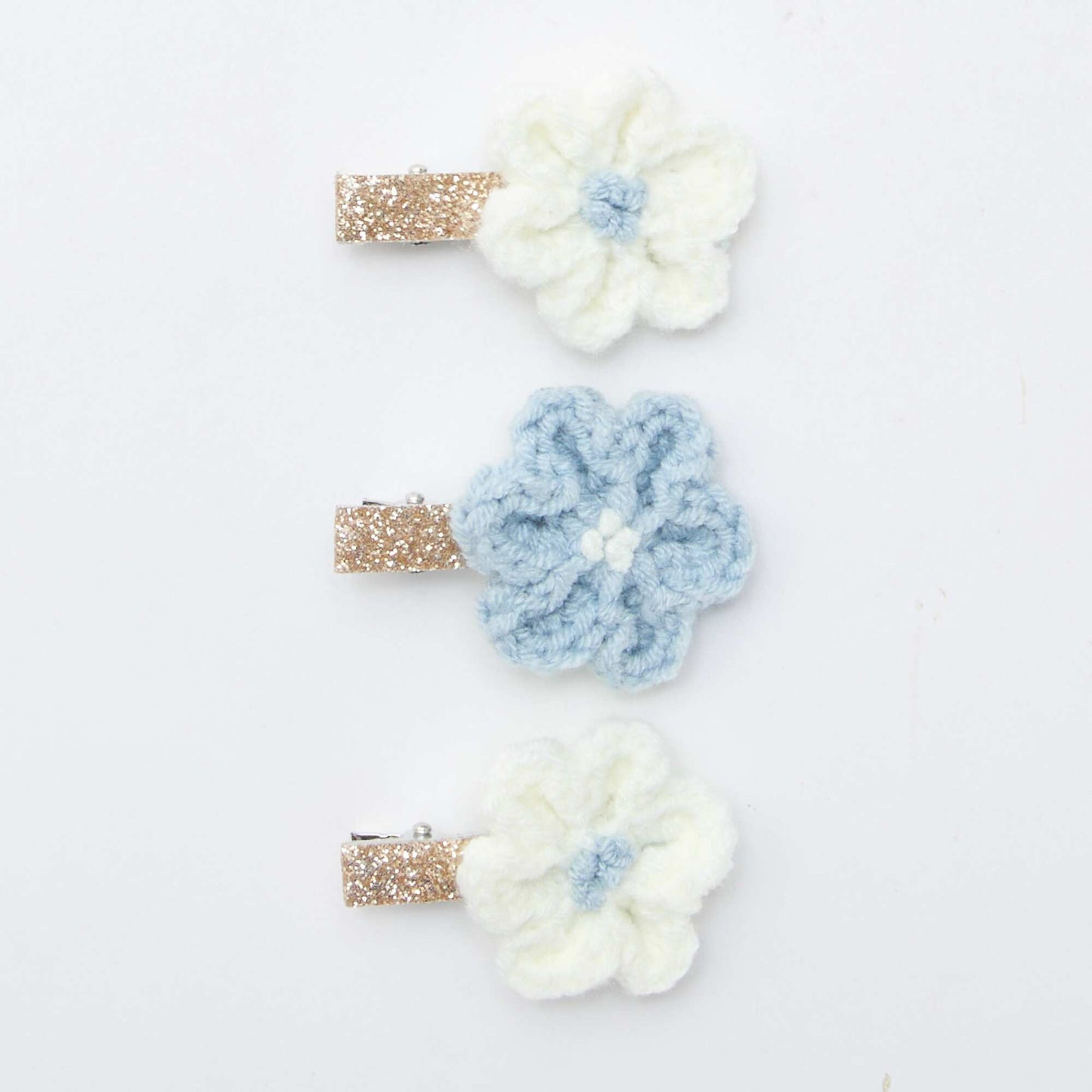 Pack de 3 pinzas de cocodrilo en macramé AZUL