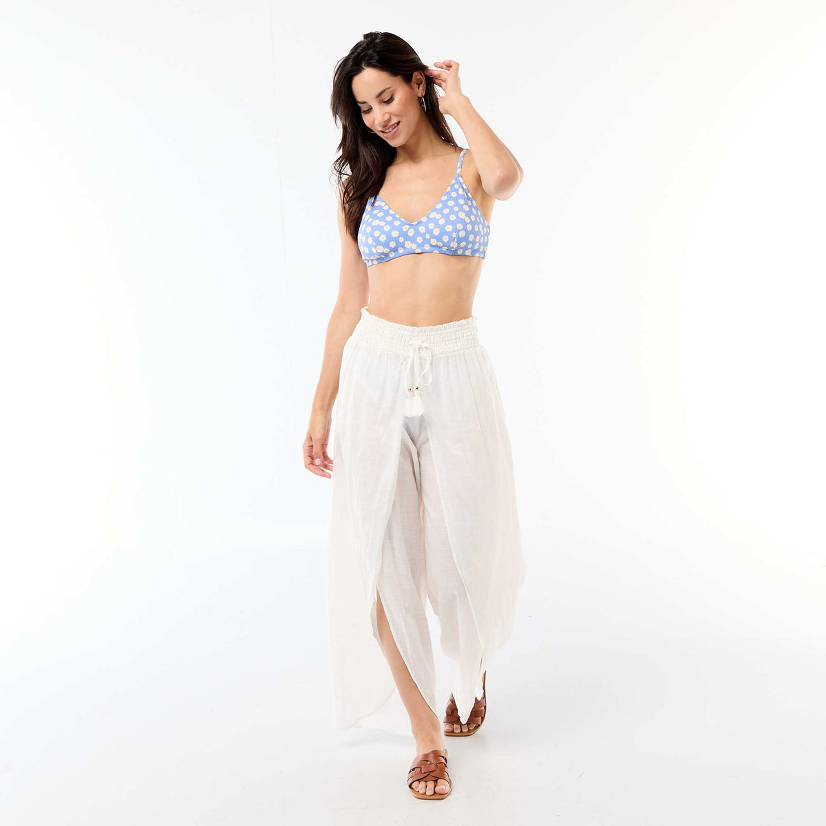 Top de bikini con estampado de margaritas AZUL