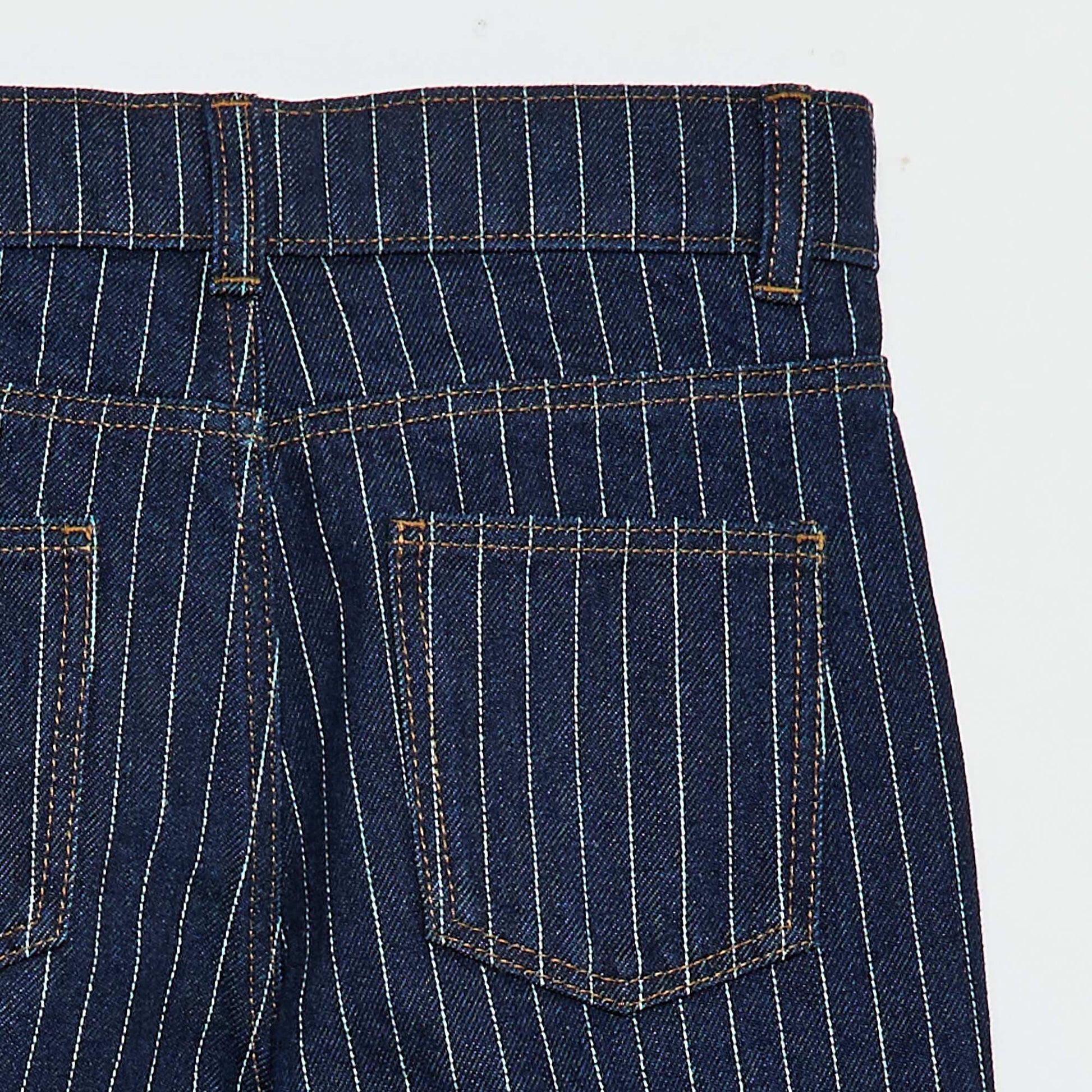 Pantalón recto jean con estampado AZUL
