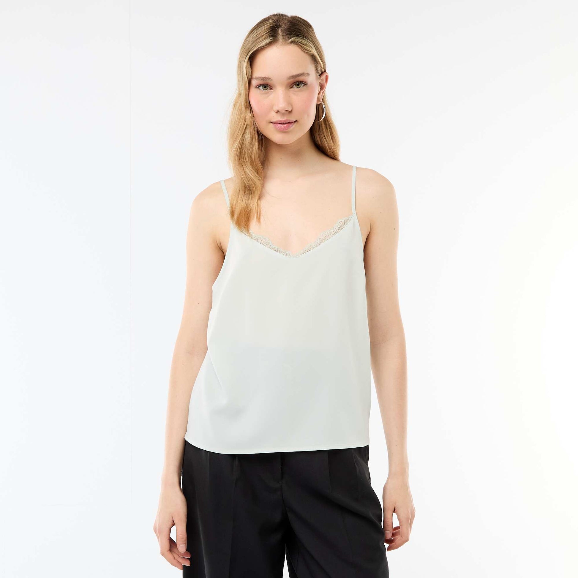Camiseta de tirantes con tirantes finos ajustables y cuello de encaje AZUL