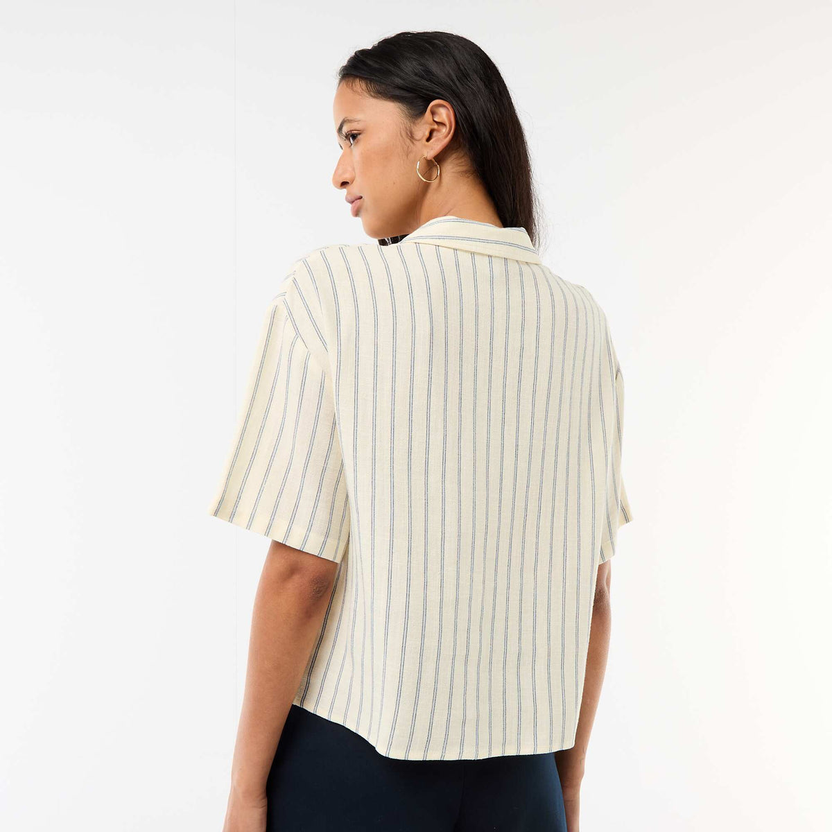 Camisa lisa de manga corta AMARILLO