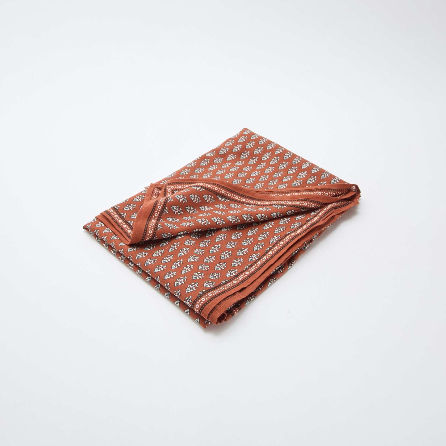 Fular con motivos India MARRON
