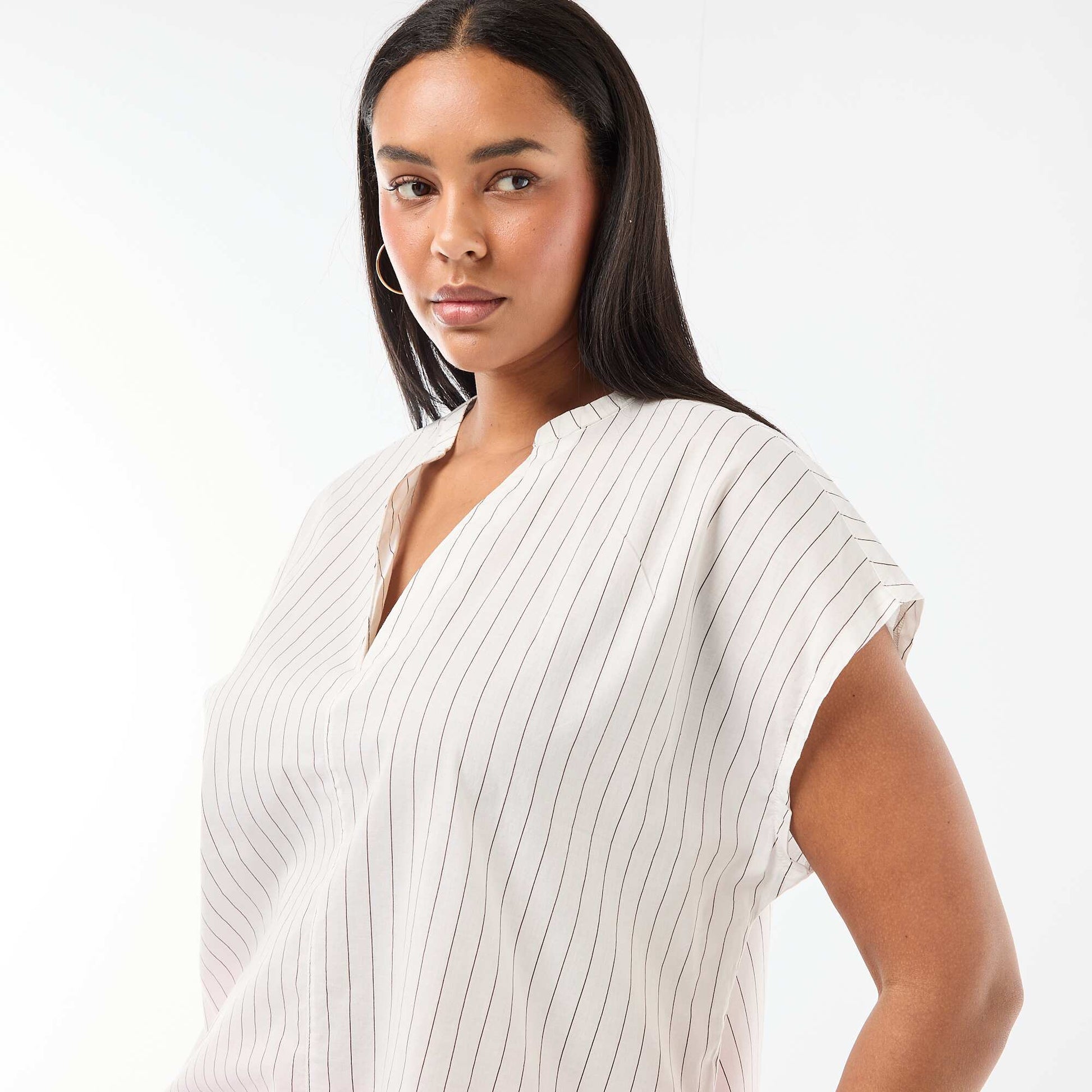 Blusa ligera de manga corta BLANCO