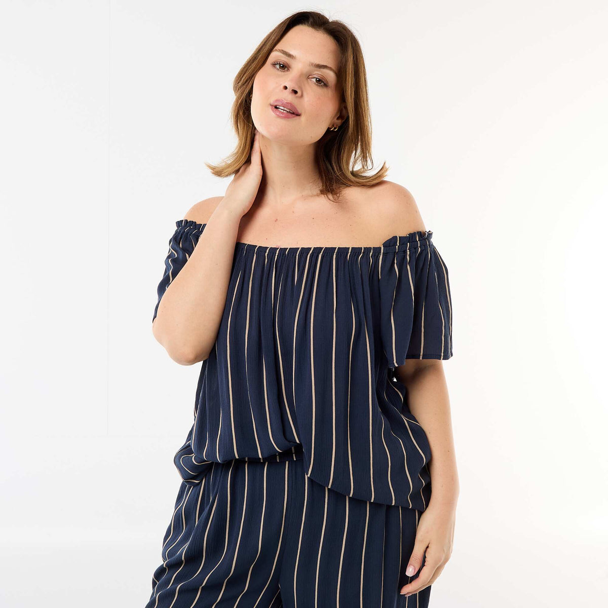 Blusa fluida crepé de manga corta AZUL