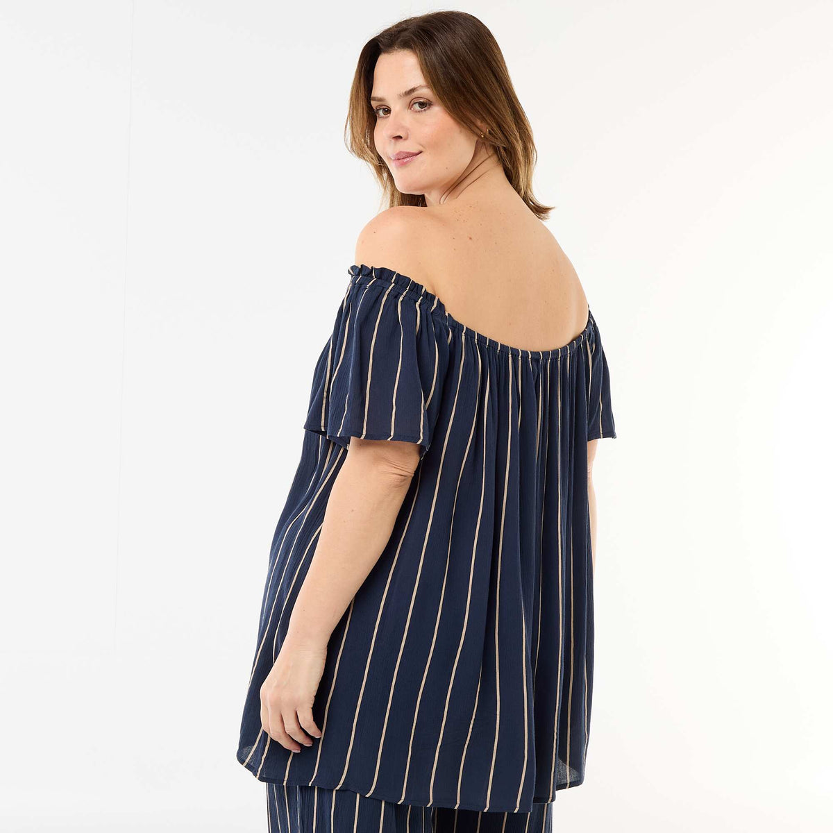 Blusa fluida crepé de manga corta AZUL