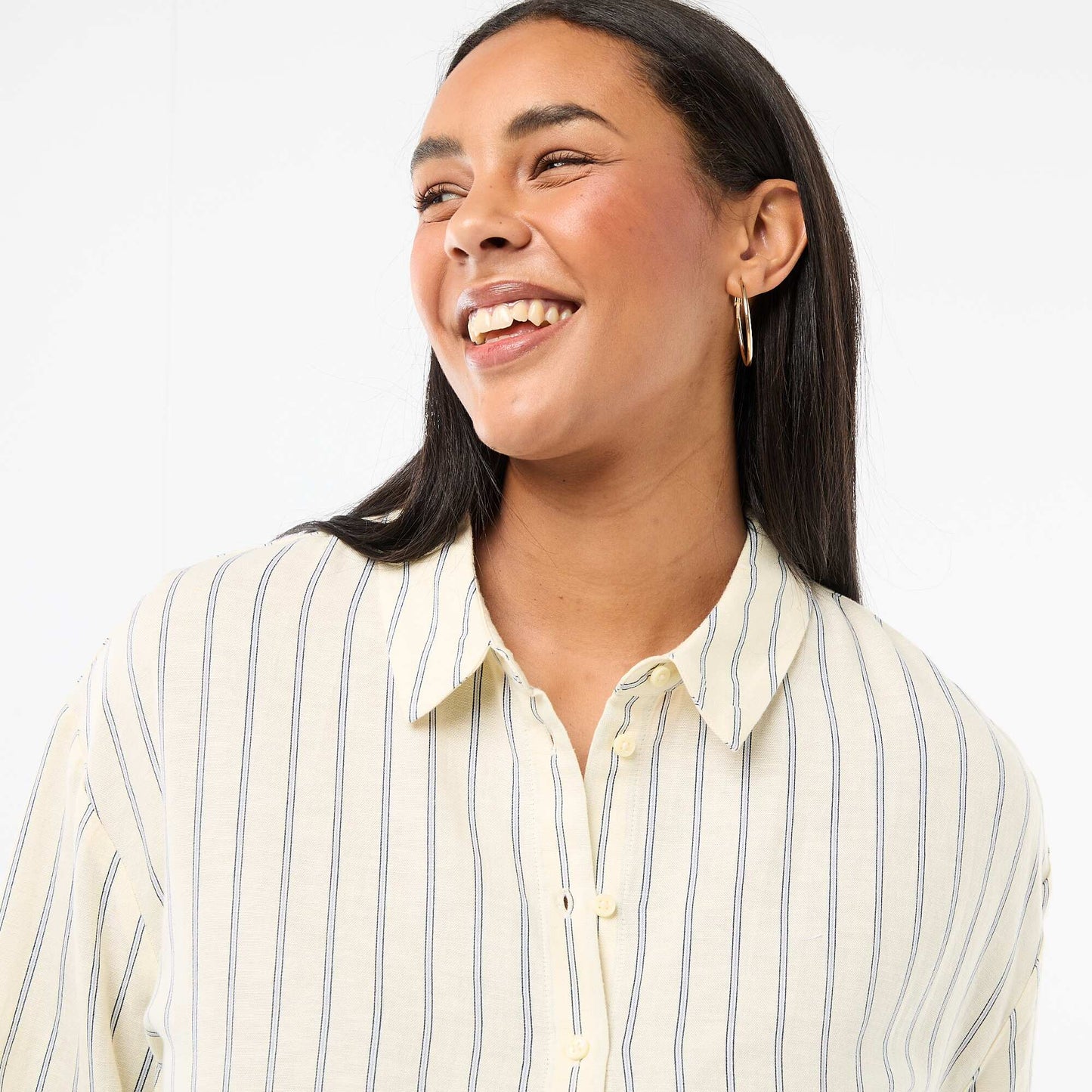 Blusa fluida de manga larga AMARILLO