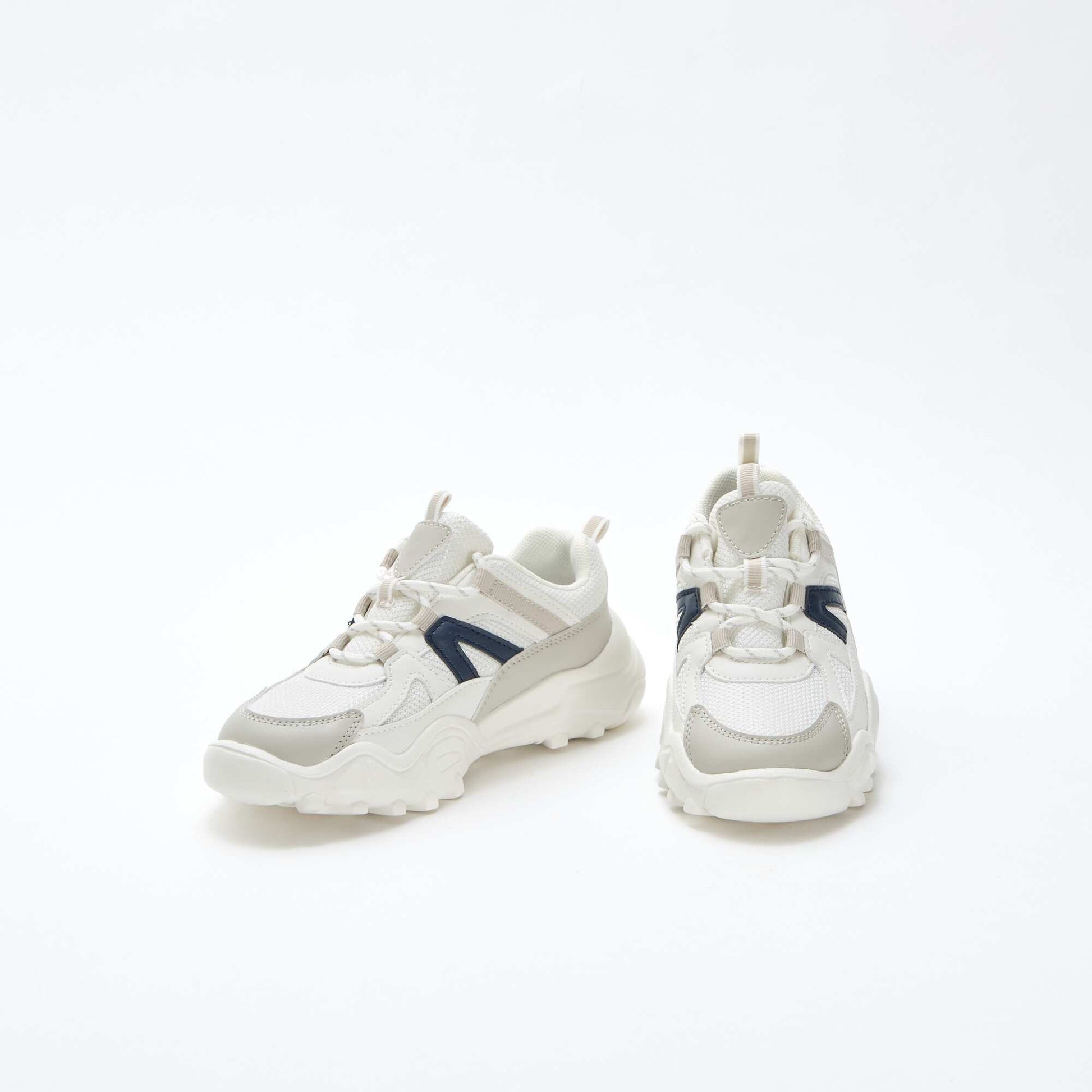 Zapatillas bajas estilo running GRIS