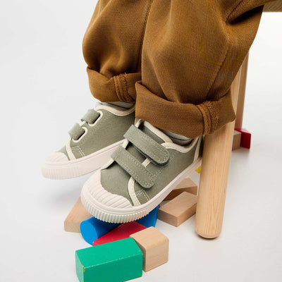 Zapatillas de lona con velcro VERDE