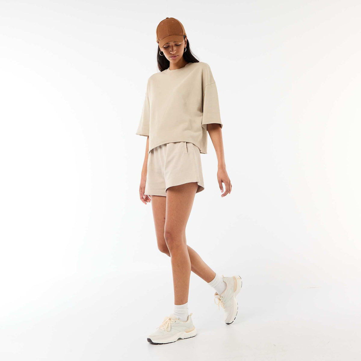 Pantalón corto de felpa liso BEIGE