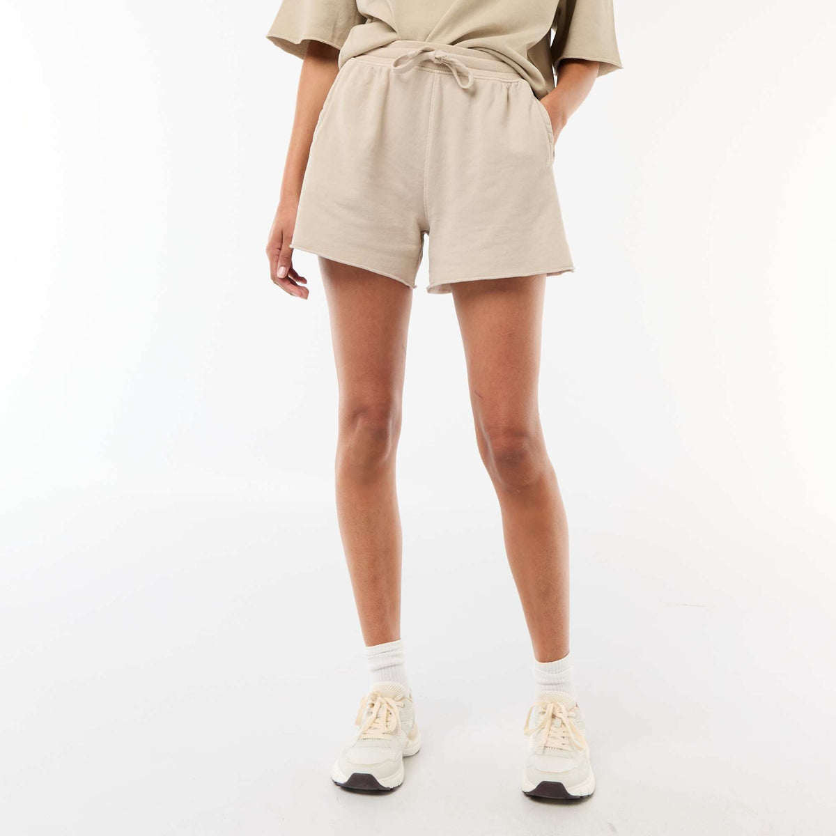 Pantalón corto de felpa liso BEIGE