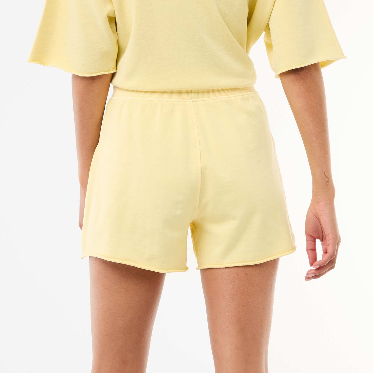 Pantalón corto de felpa liso AMARILLO