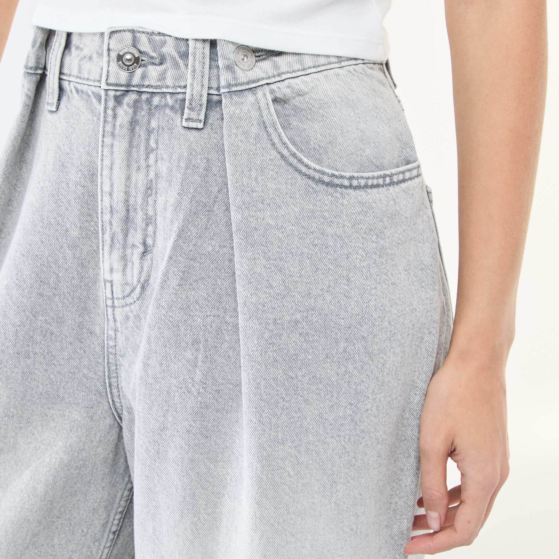 Jean wide leg de tiro alto GRIS