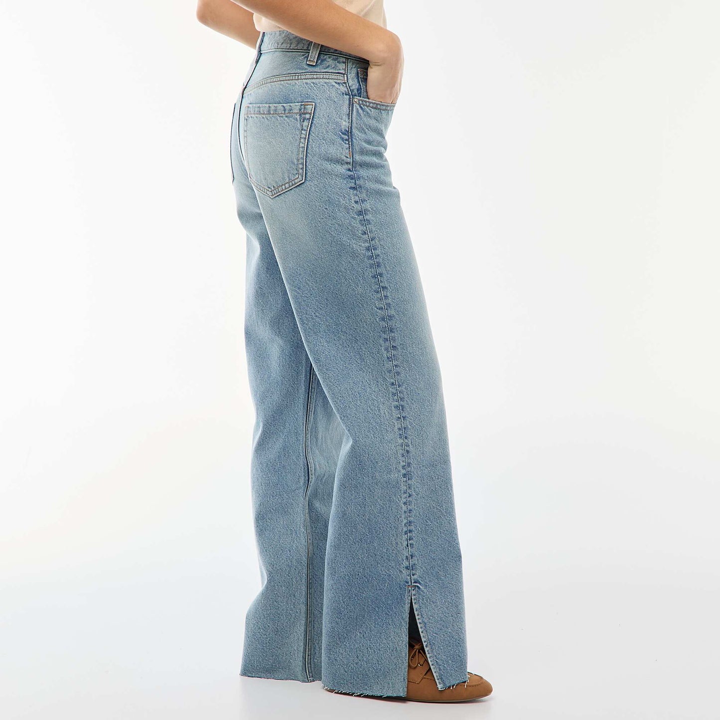 Jean de tiro alto corte flare/bootcut AZUL