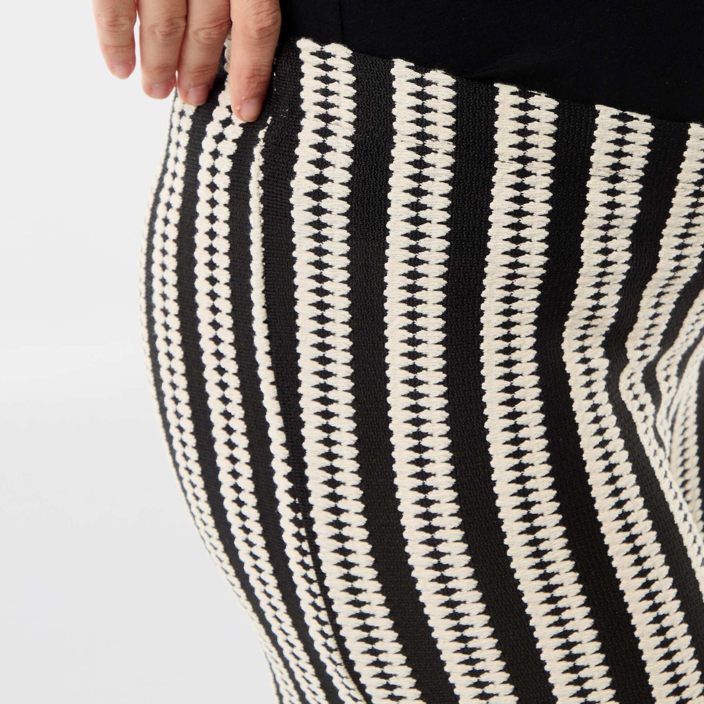 Pantalón de maternidad de punto a rayas BEIGE
