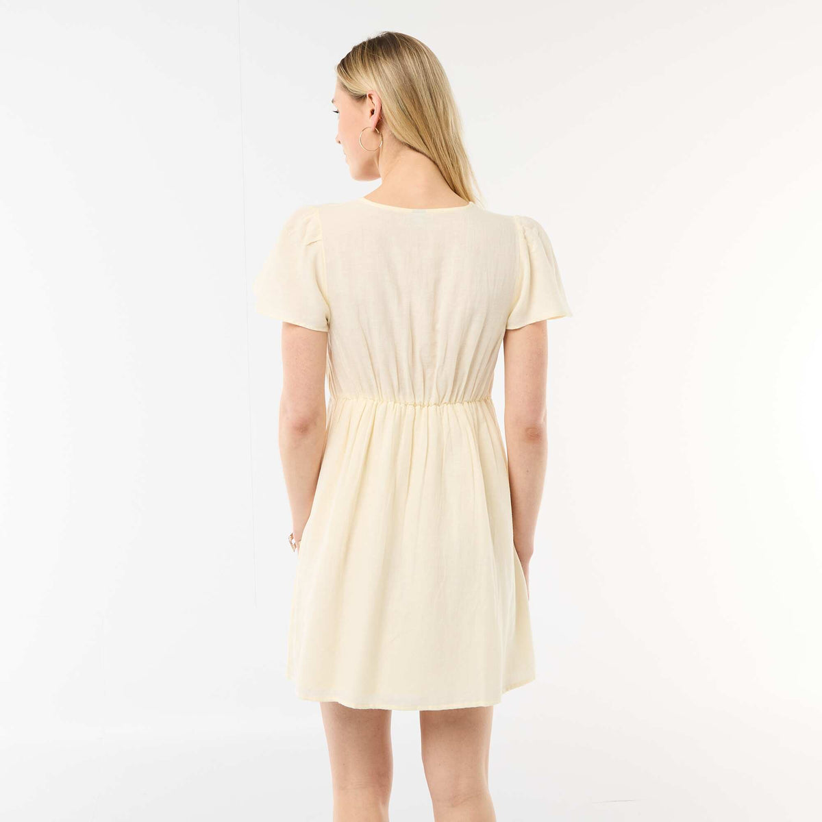 Vestido corto de mangas mariposa en algodón y lino AMARILLO