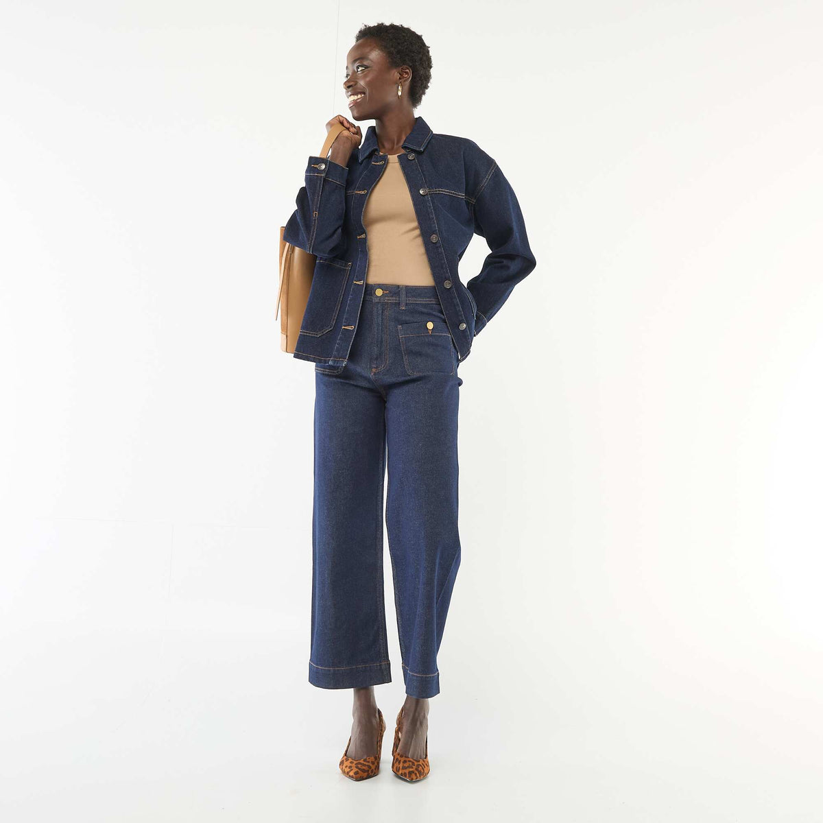 Campera vaquera con bolsillos de parche AZUL
