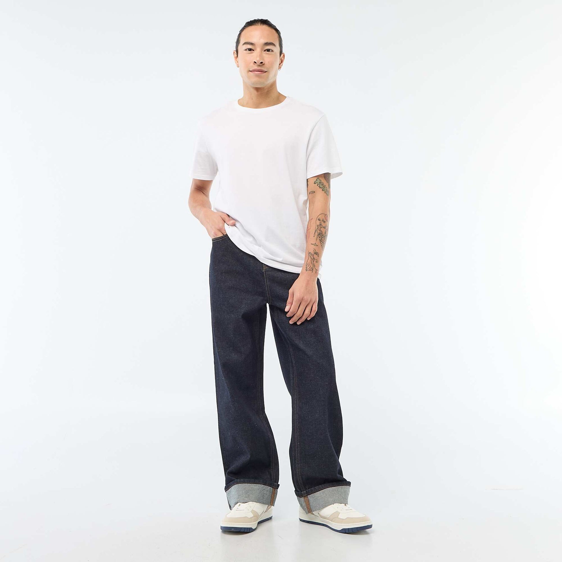 Jean regular con bajo vuelto - L32 AZUL