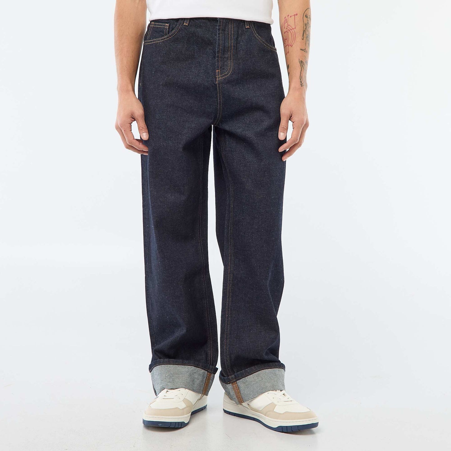 Jean regular con bajo vuelto - L32 AZUL