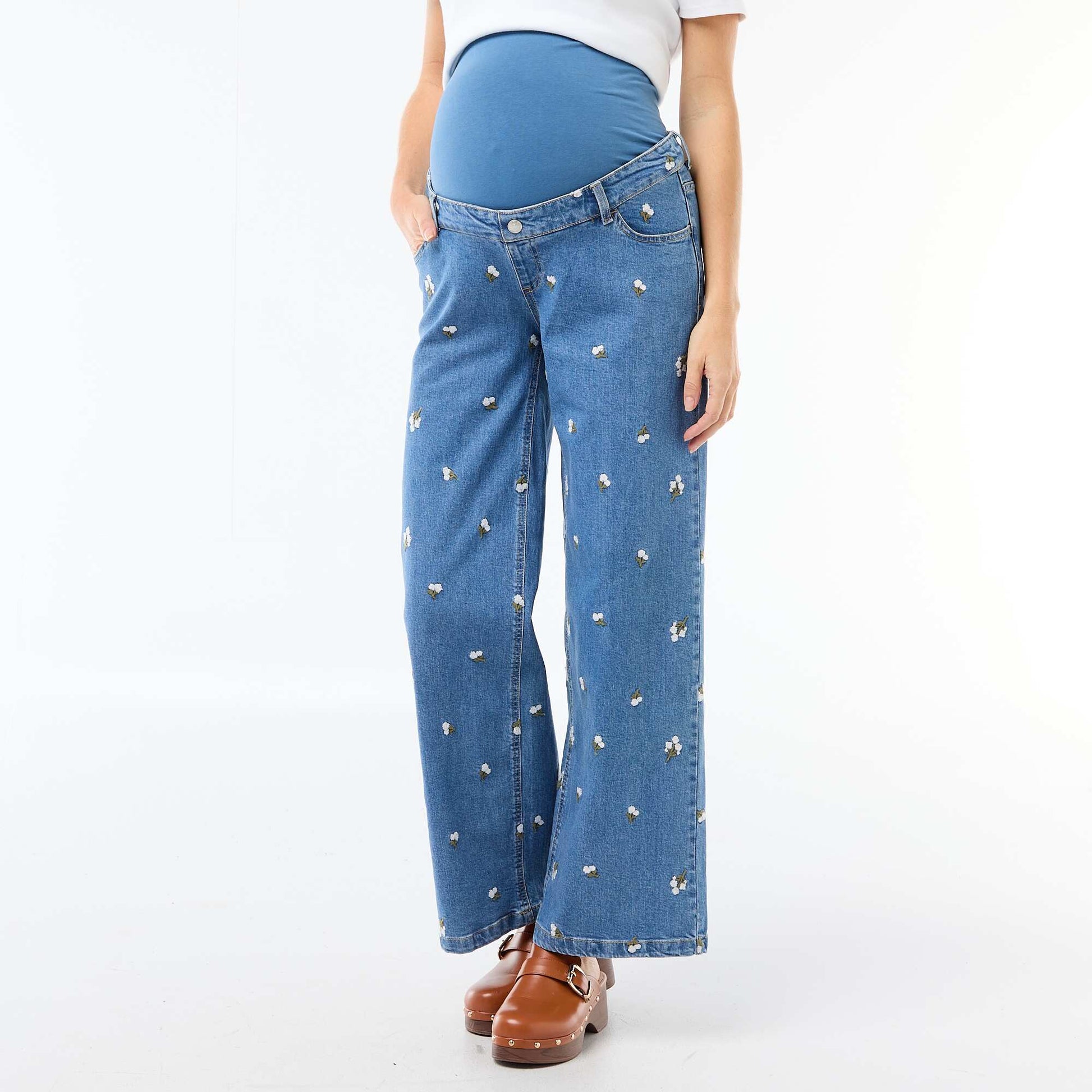 Pantalón de embarazo con cinturón elástico y motivo bordado AZUL