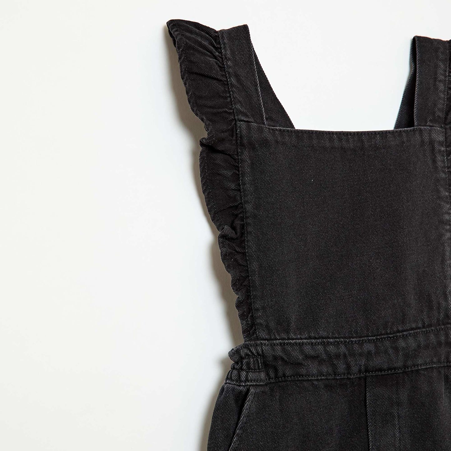 Mono jean con volantes GRIS