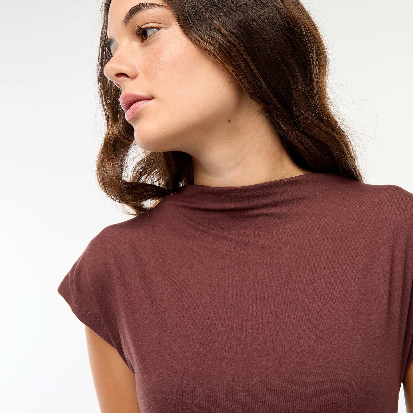 Vestido largo con frunces MARRON