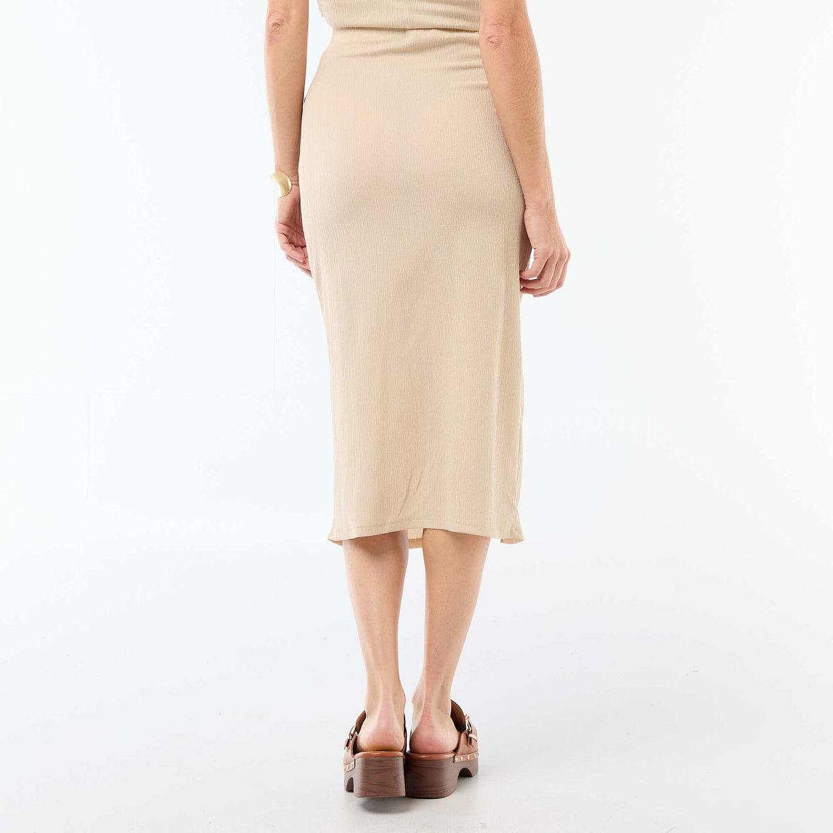 Falda midi de punto texturizado BEIGE