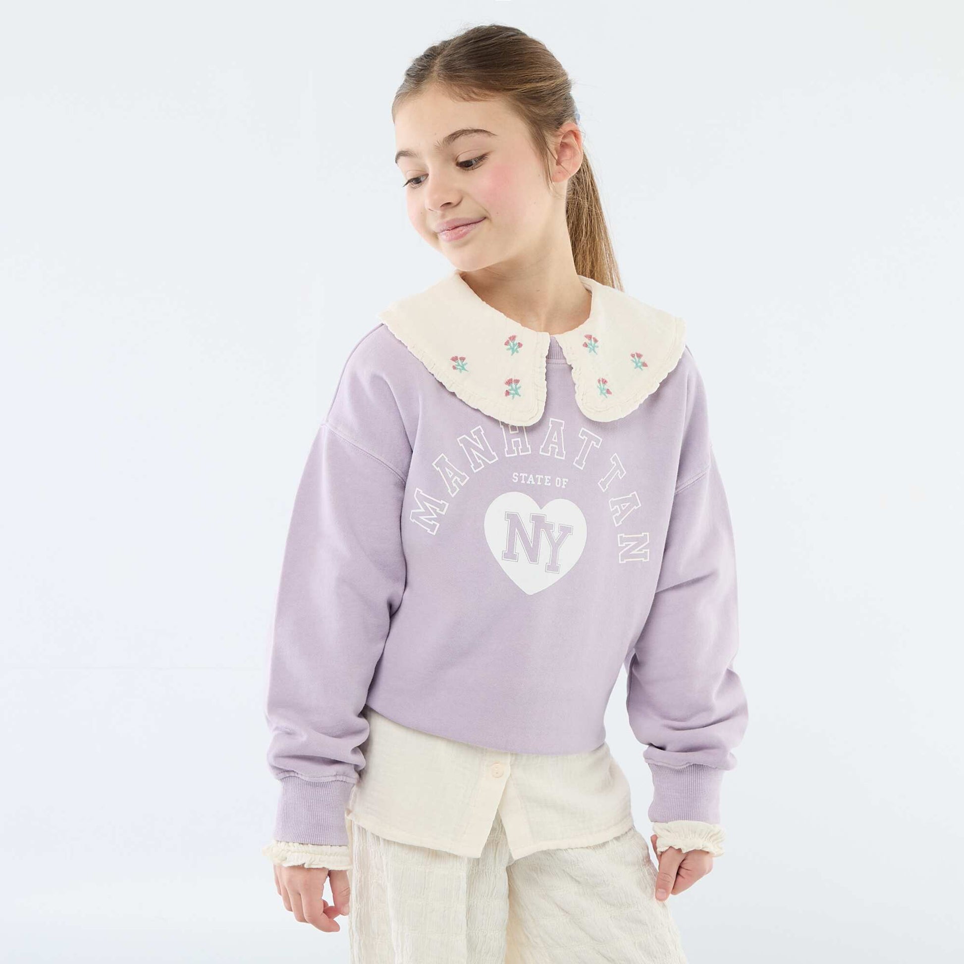 Buzo estilo campus PURPURA