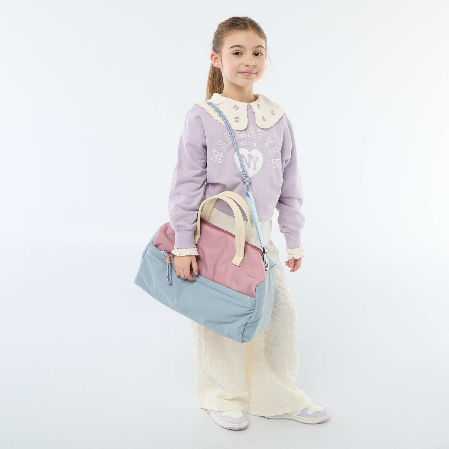 Buzo estilo campus PURPURA