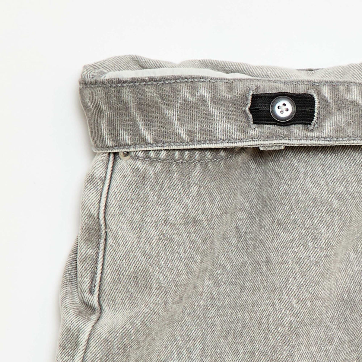 Pantalón corto jean de tiro alto GRIS