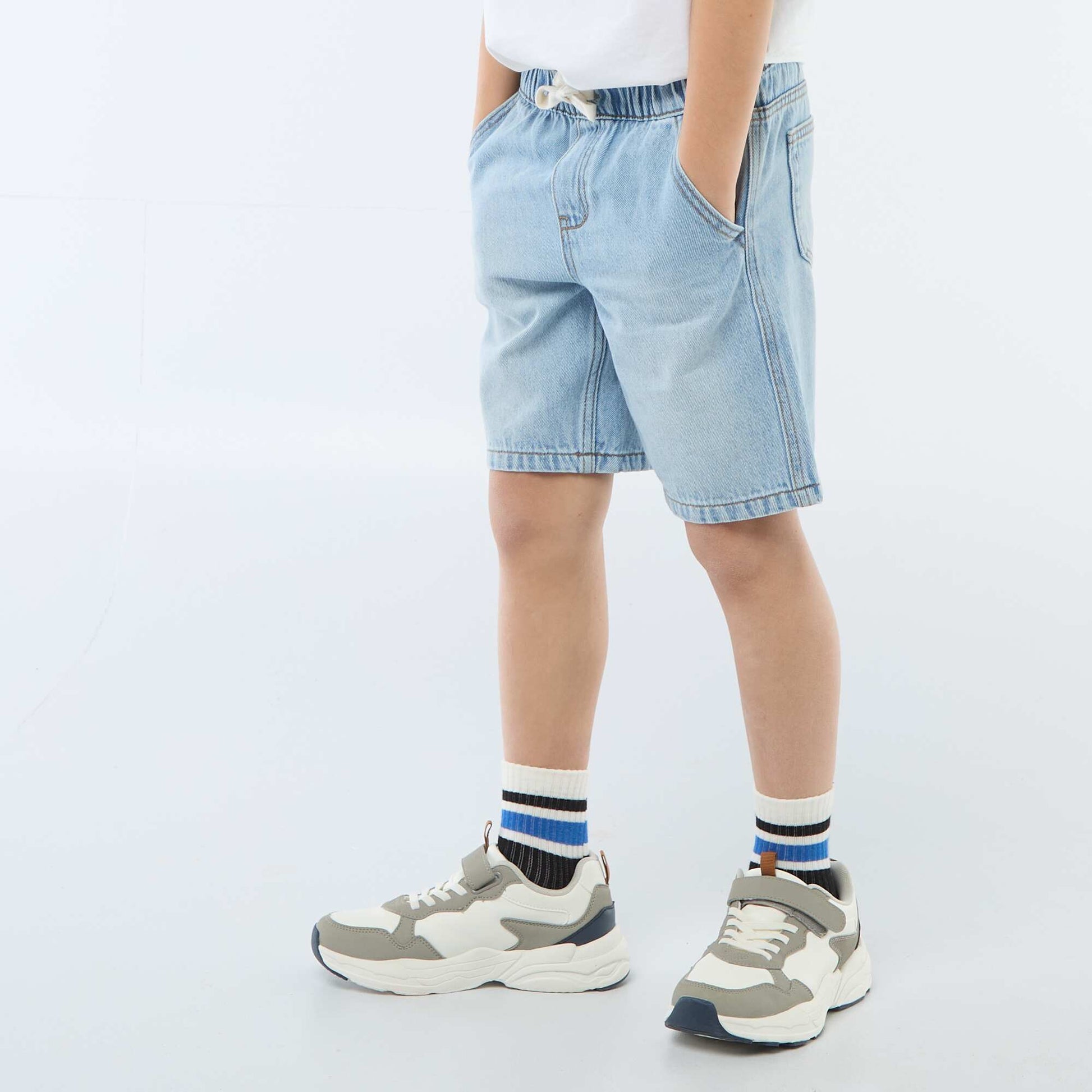 Pantalón corto jean elástico AZUL