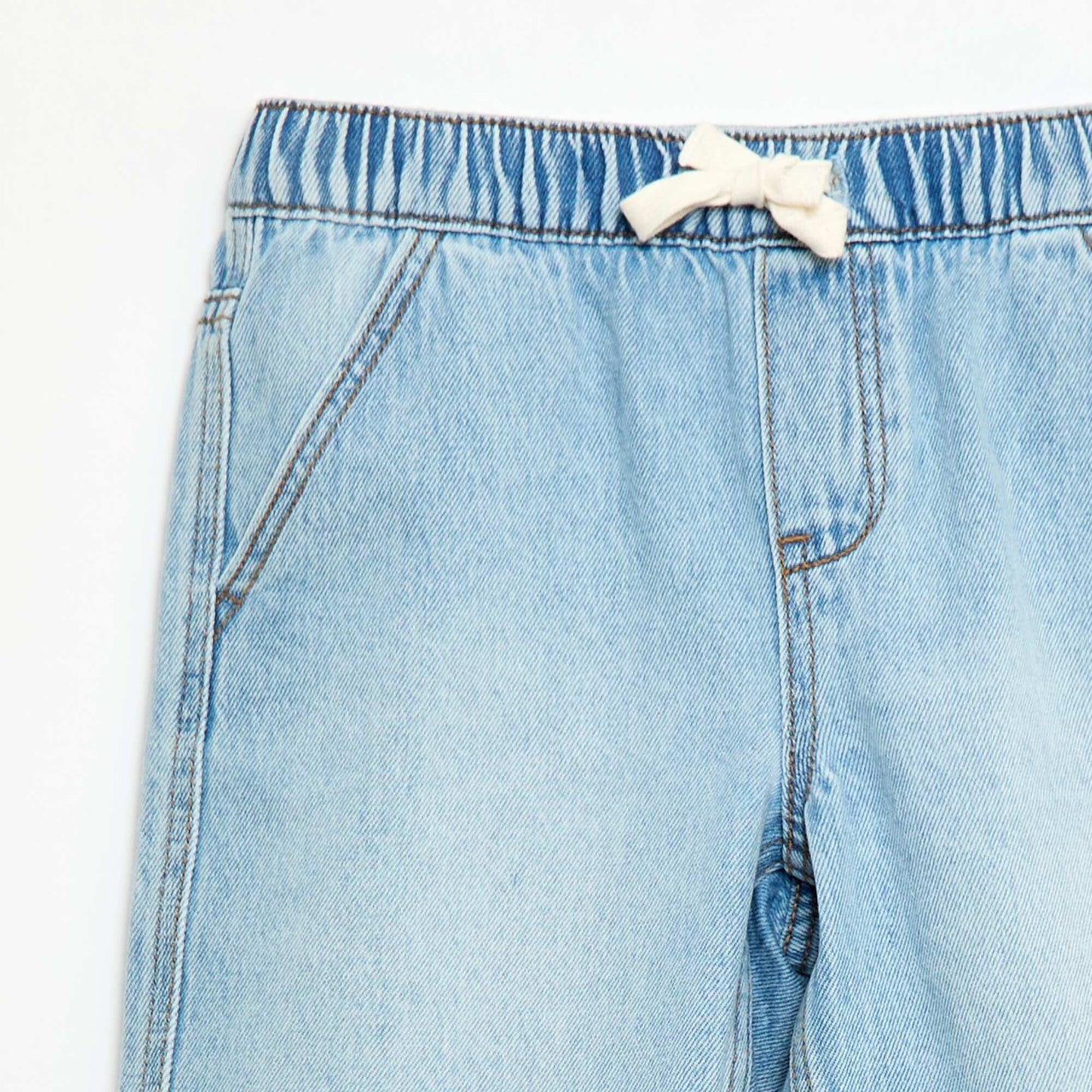 Pantalón corto jean elástico AZUL