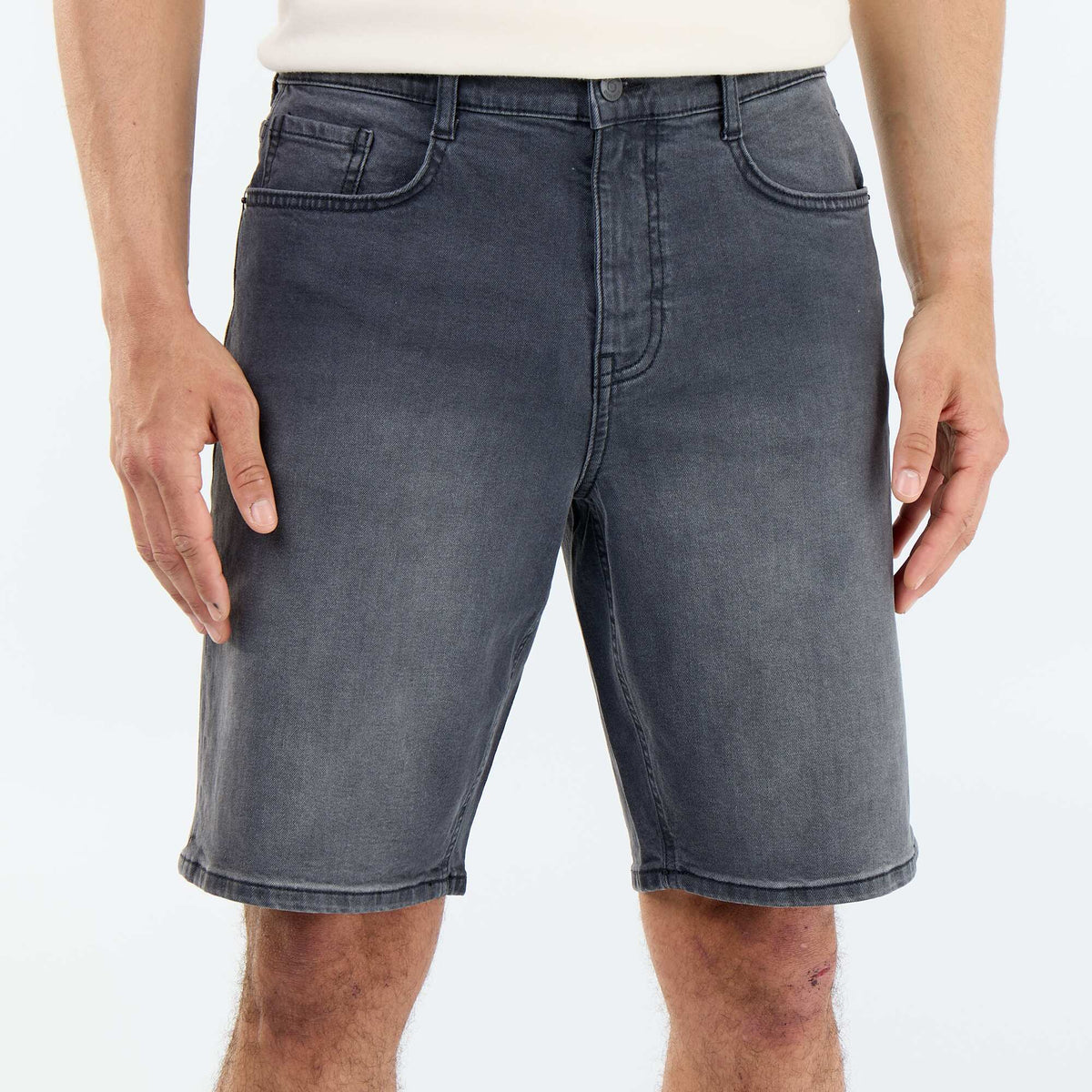 Bermuda vaquera slim fit GRIS