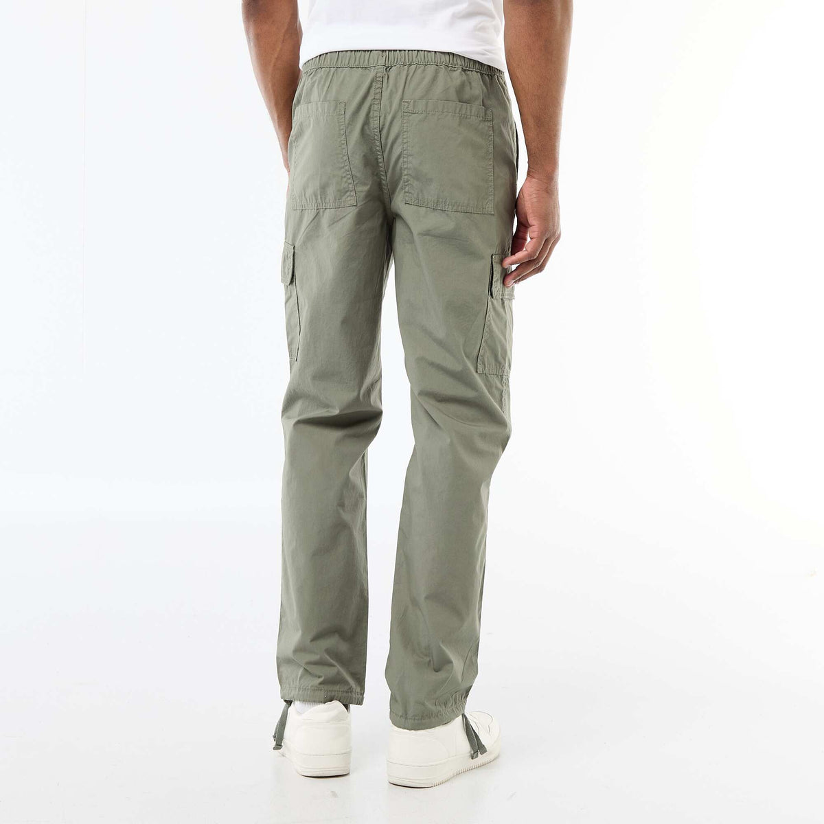 Pantalón multibolsillos regular fit VERDE
