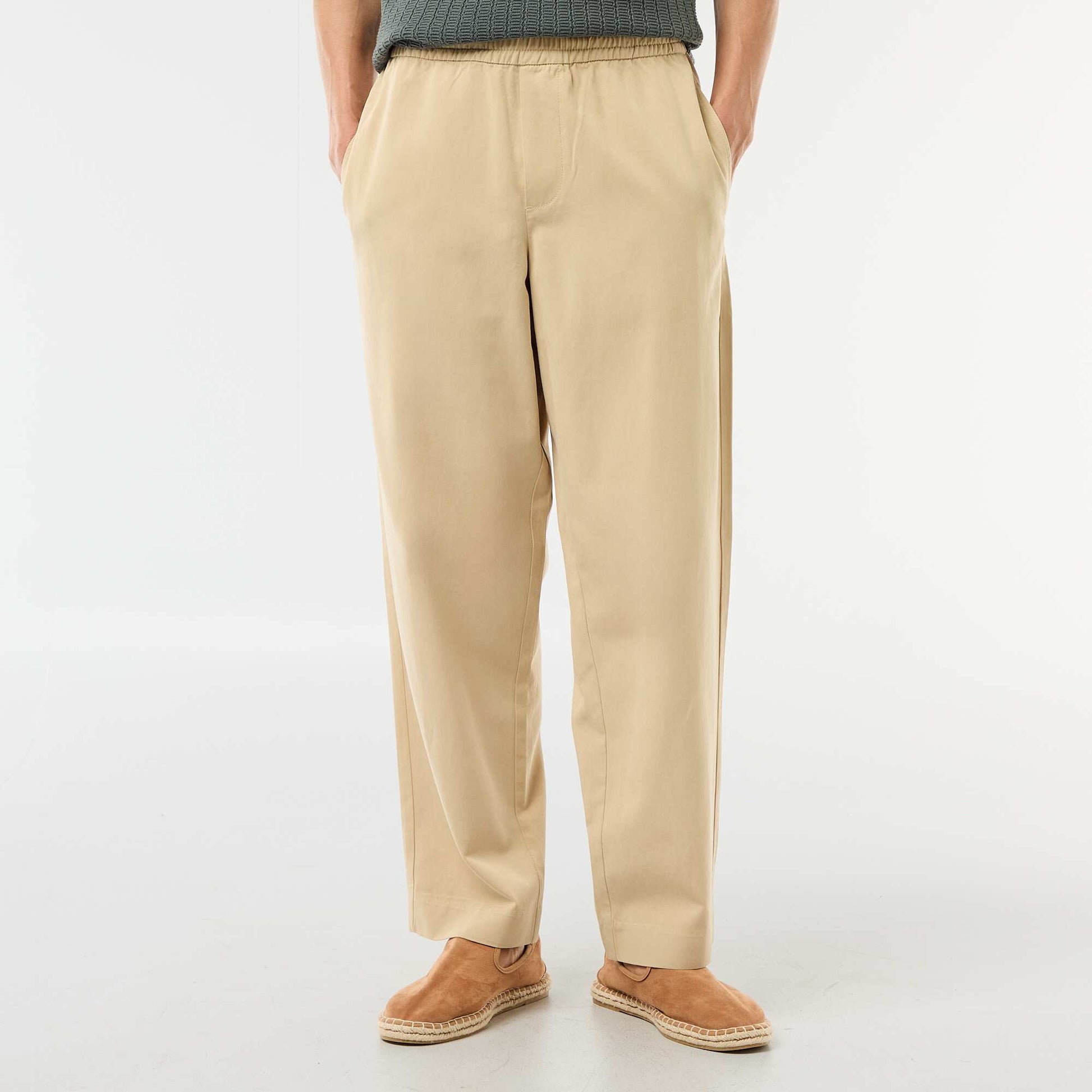 Jean con cinturón elástico BEIGE
