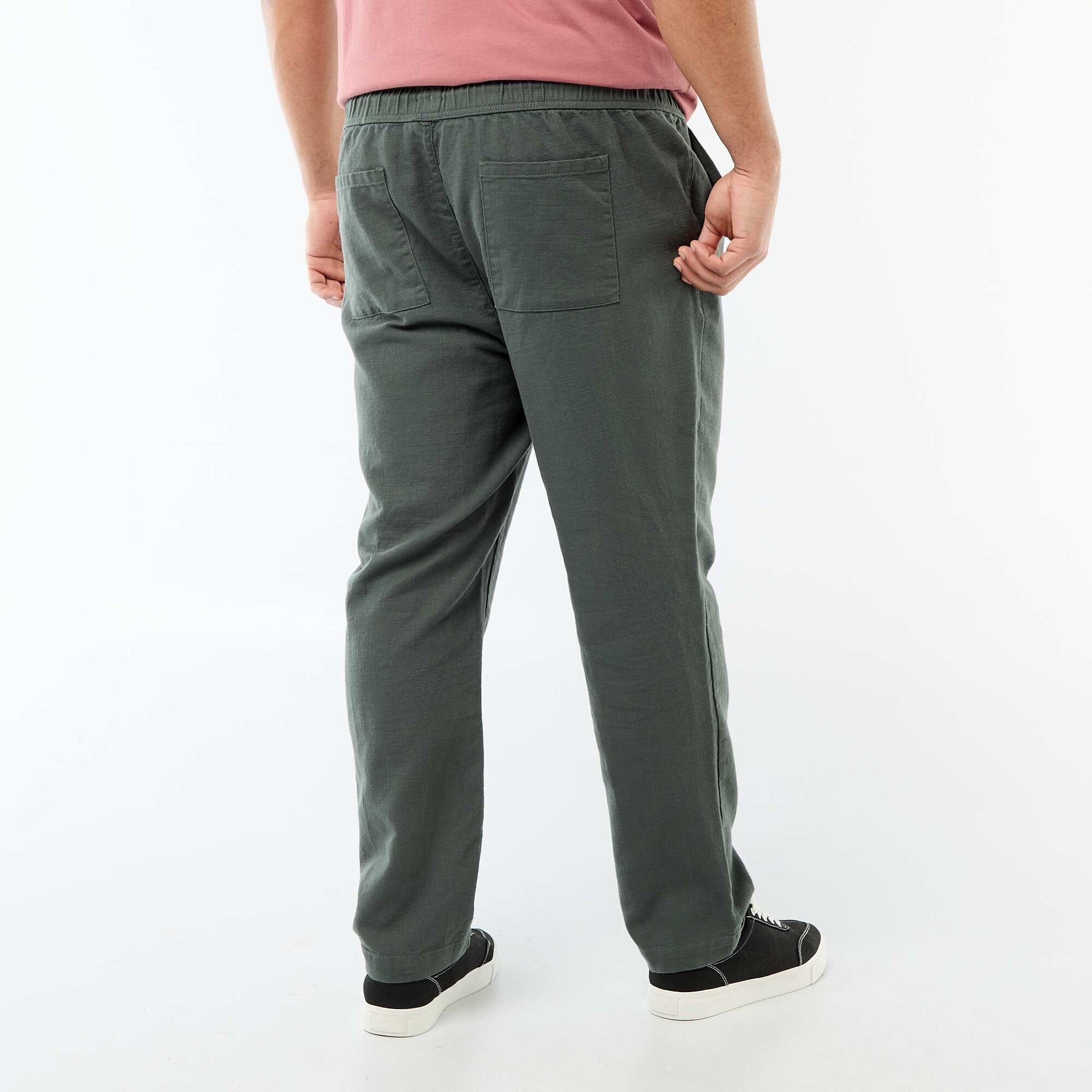 Pantalón corte recto estilo jogpant VERDE