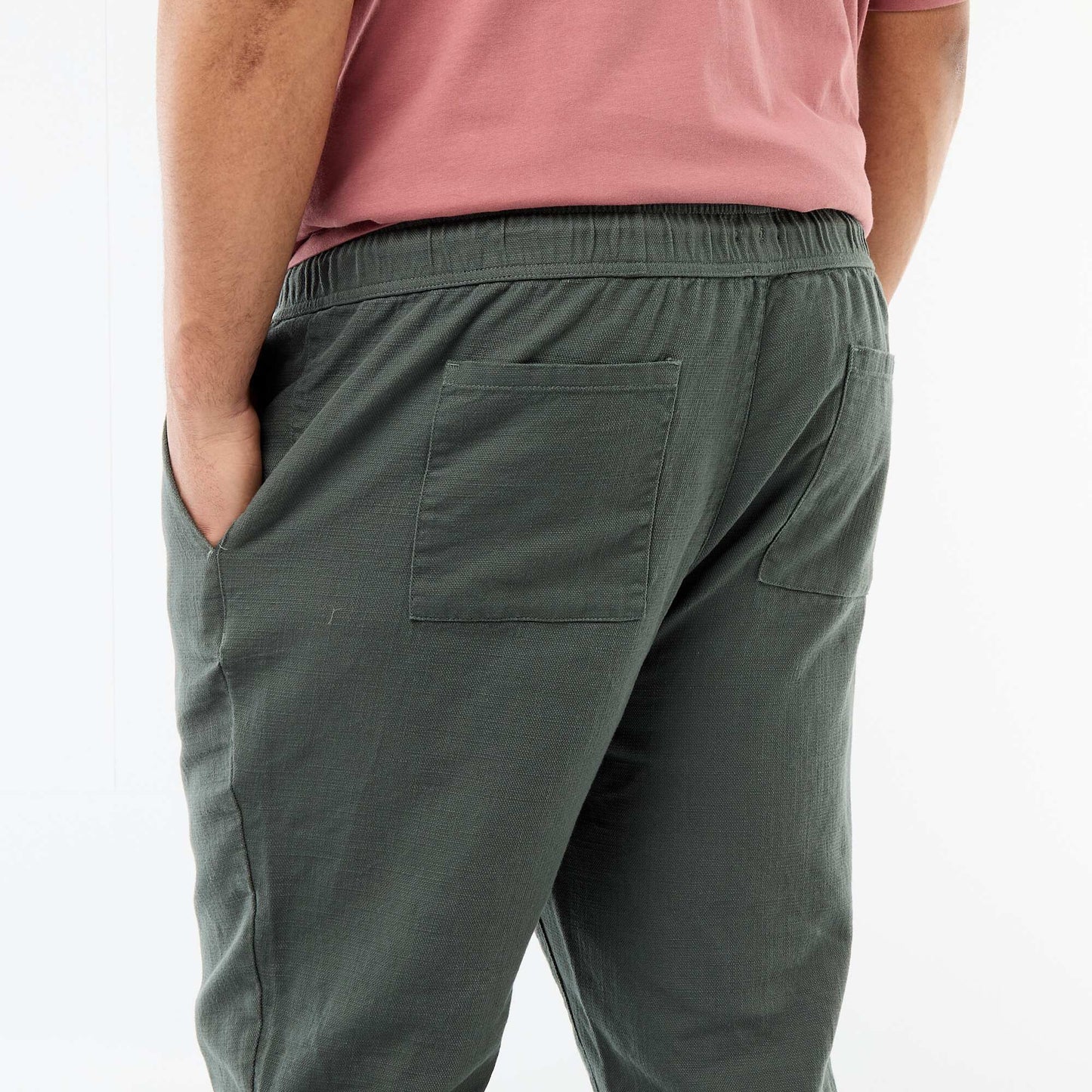 Pantalón corte recto estilo jogpant VERDE