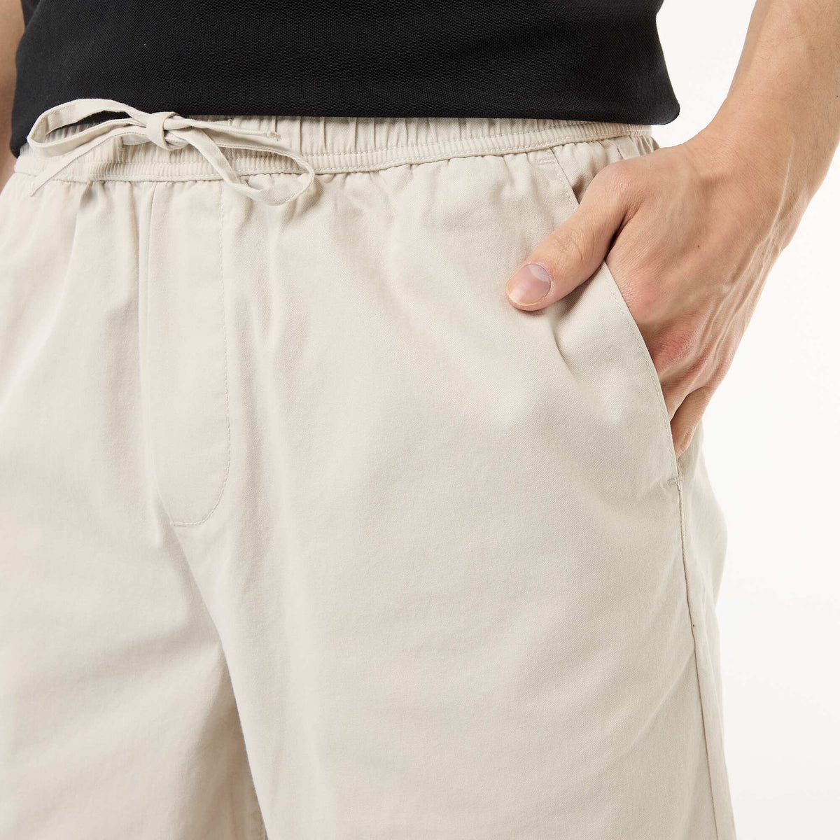 Bermuda chino liso GRIS