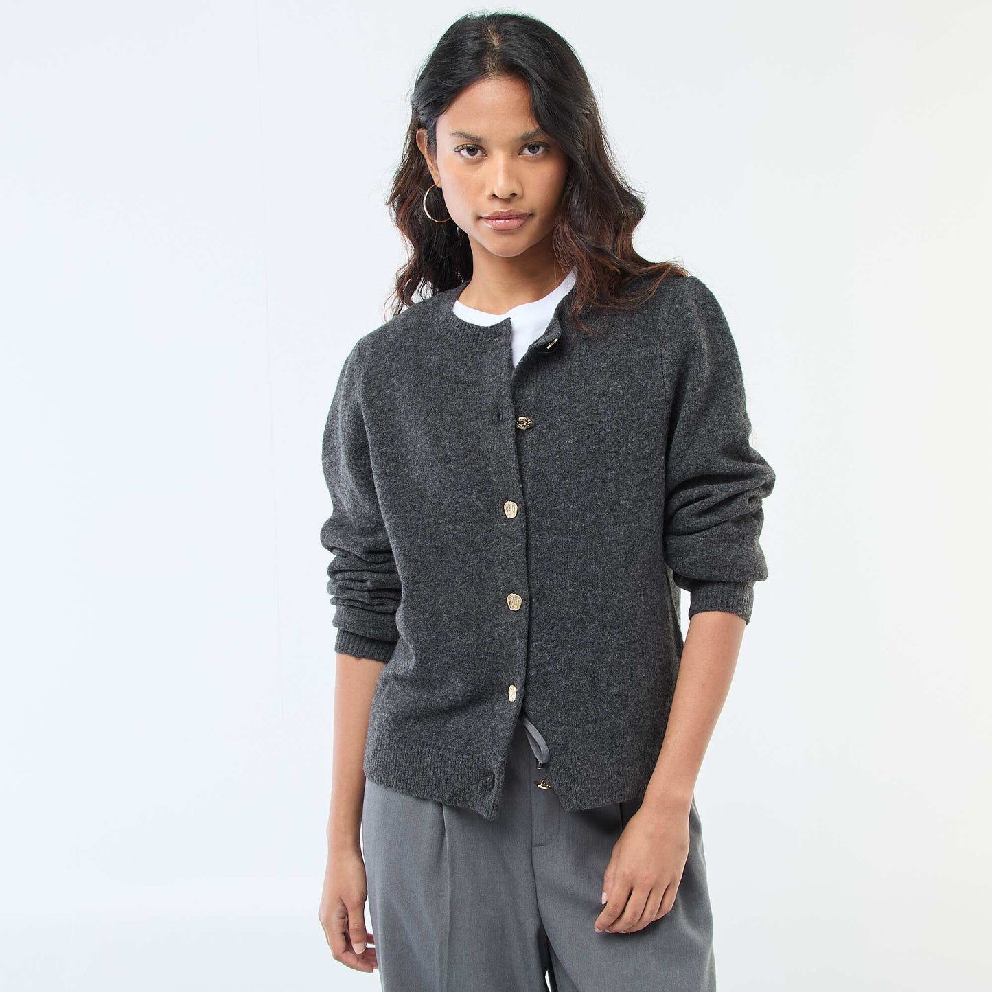 Cárdigan de punto con botones dorados GRIS