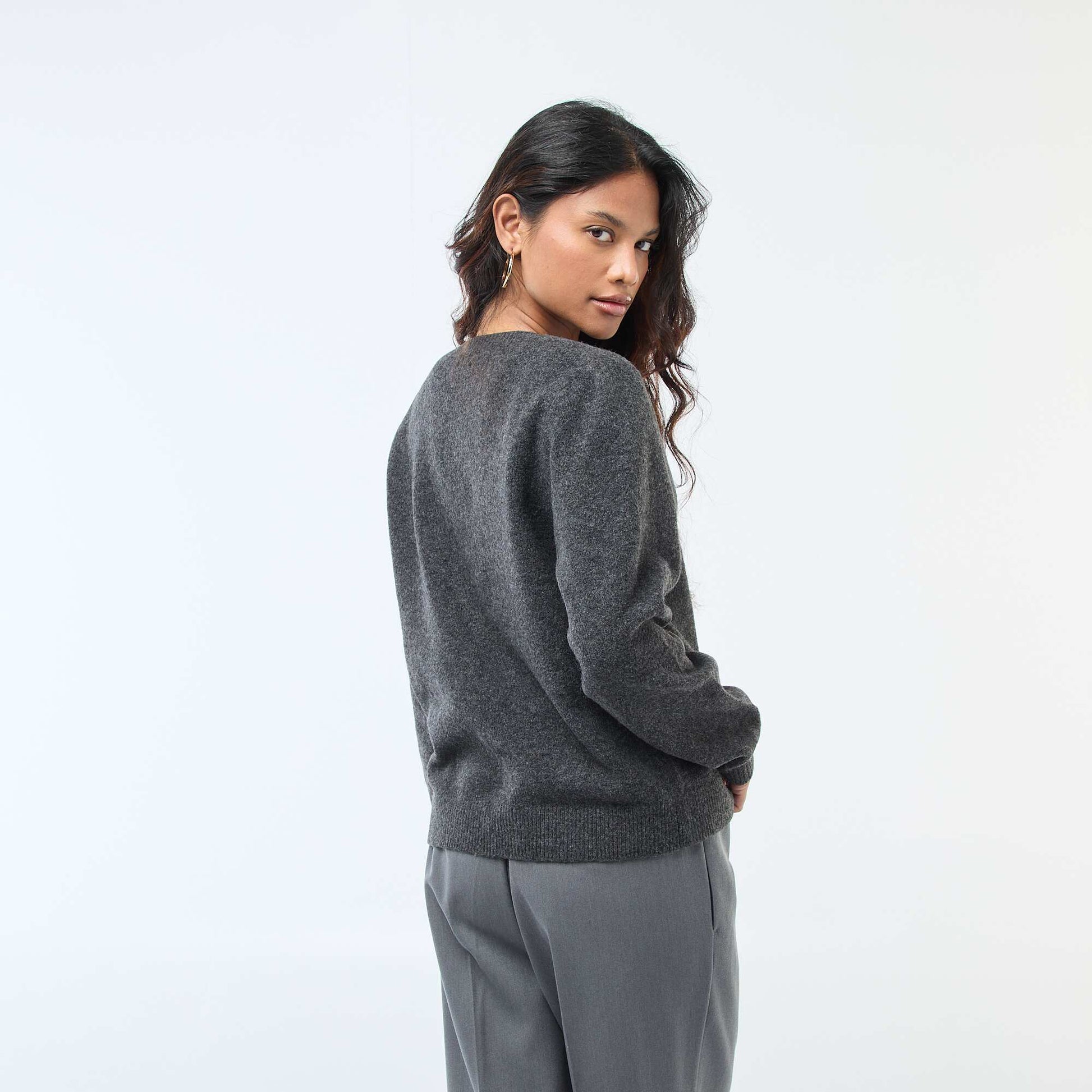 Cárdigan de punto con botones dorados GRIS