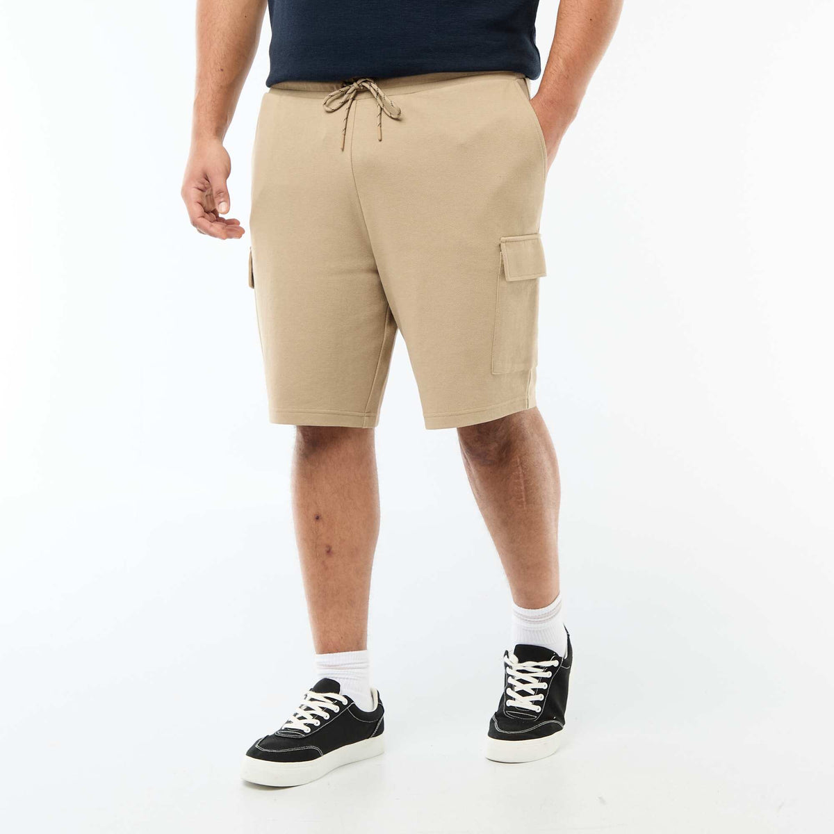 Bermuda de punto piqué con bolsillos de solapa BEIGE