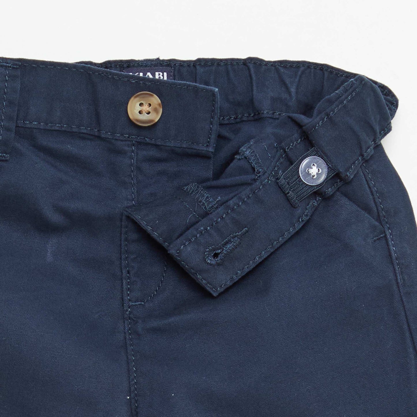 Jean corto chino con cintura ajustable AZUL MARINO