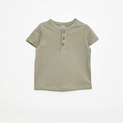 Camiseta con cuello tunecino abotonado VERDE