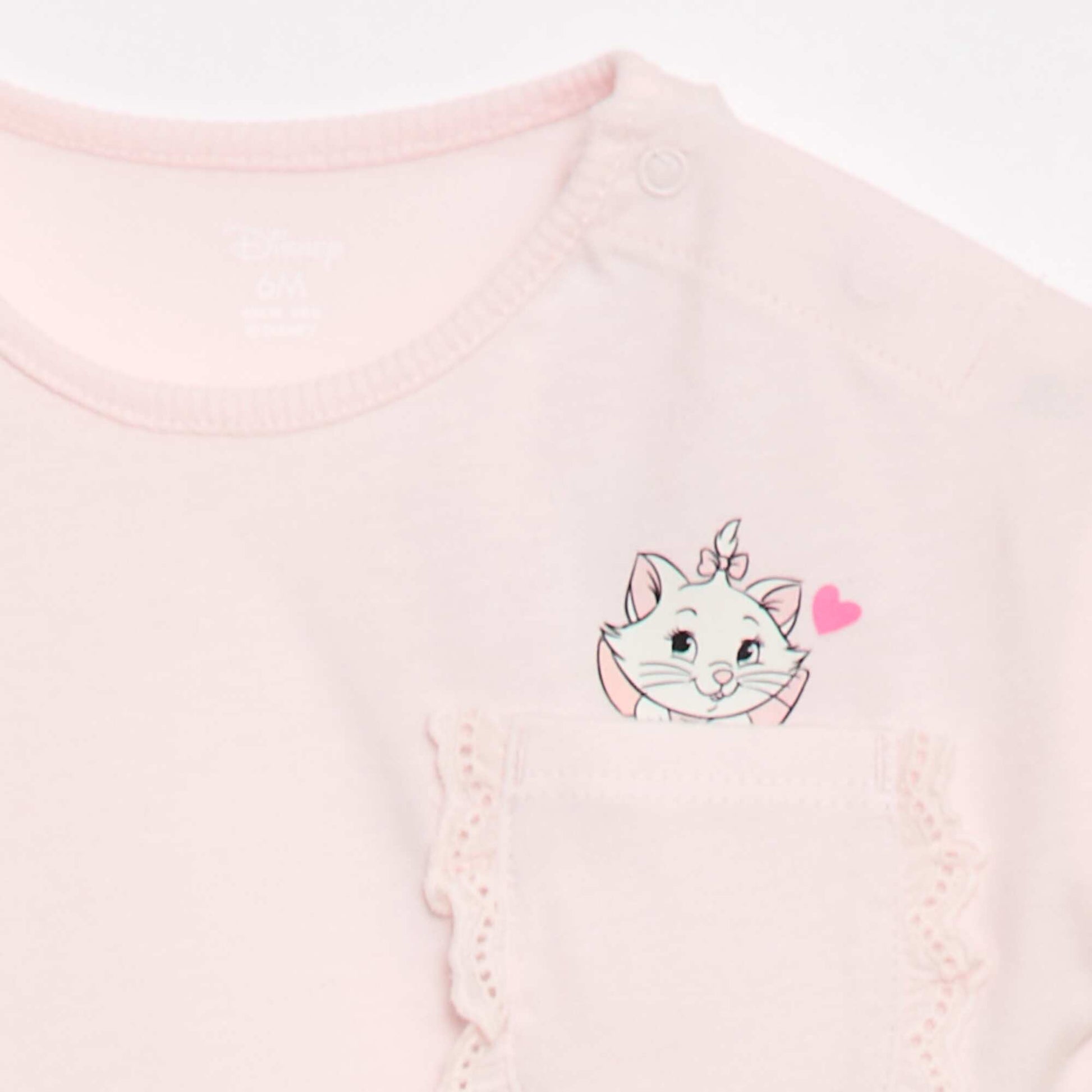 Camiseta 'Disney' de manga corta y bolsillo con volante ROSA