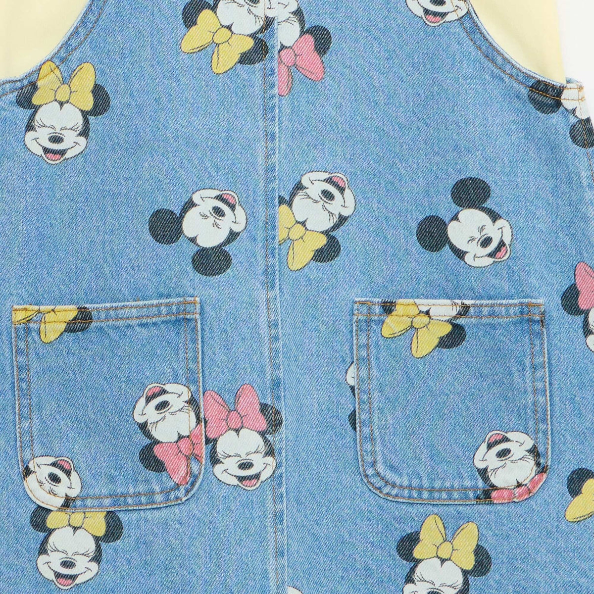 Enterito jean con camiseta AMARILLO
